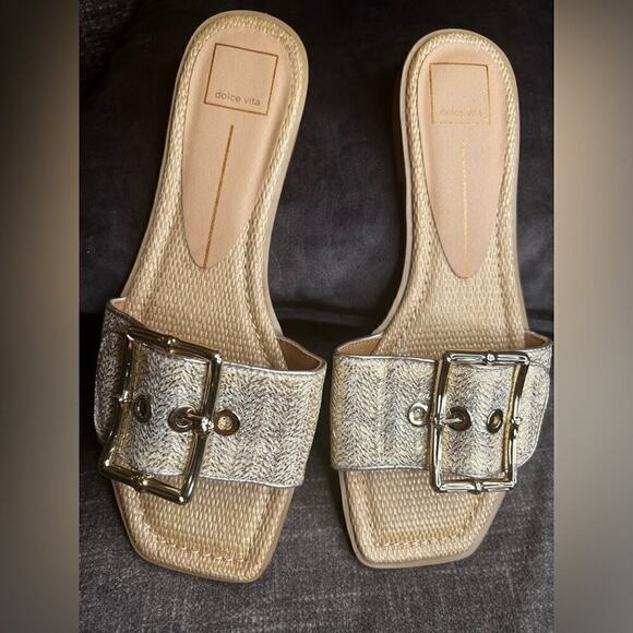 New ▶️ Dolce Vita ◀️ Big Buckle Slide Sandals. Size 9.5 - Picture 14 of 15